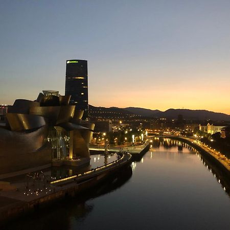 110 M2 Central Apartment In Abando Close To Guggenheim With Parking Bilbao Extérieur photo