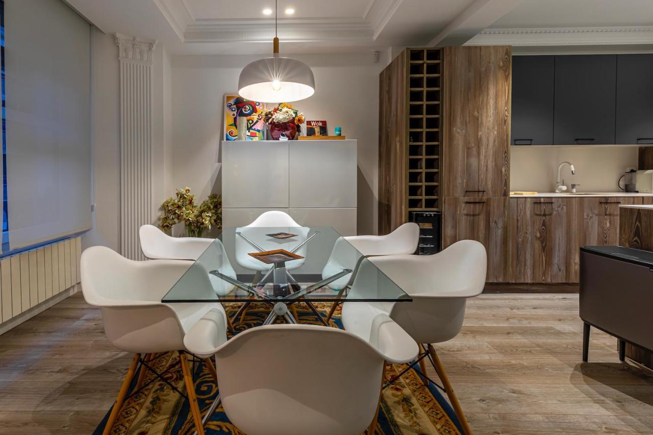 110 M2 Central Apartment In Abando Close To Guggenheim With Parking Bilbao Extérieur photo