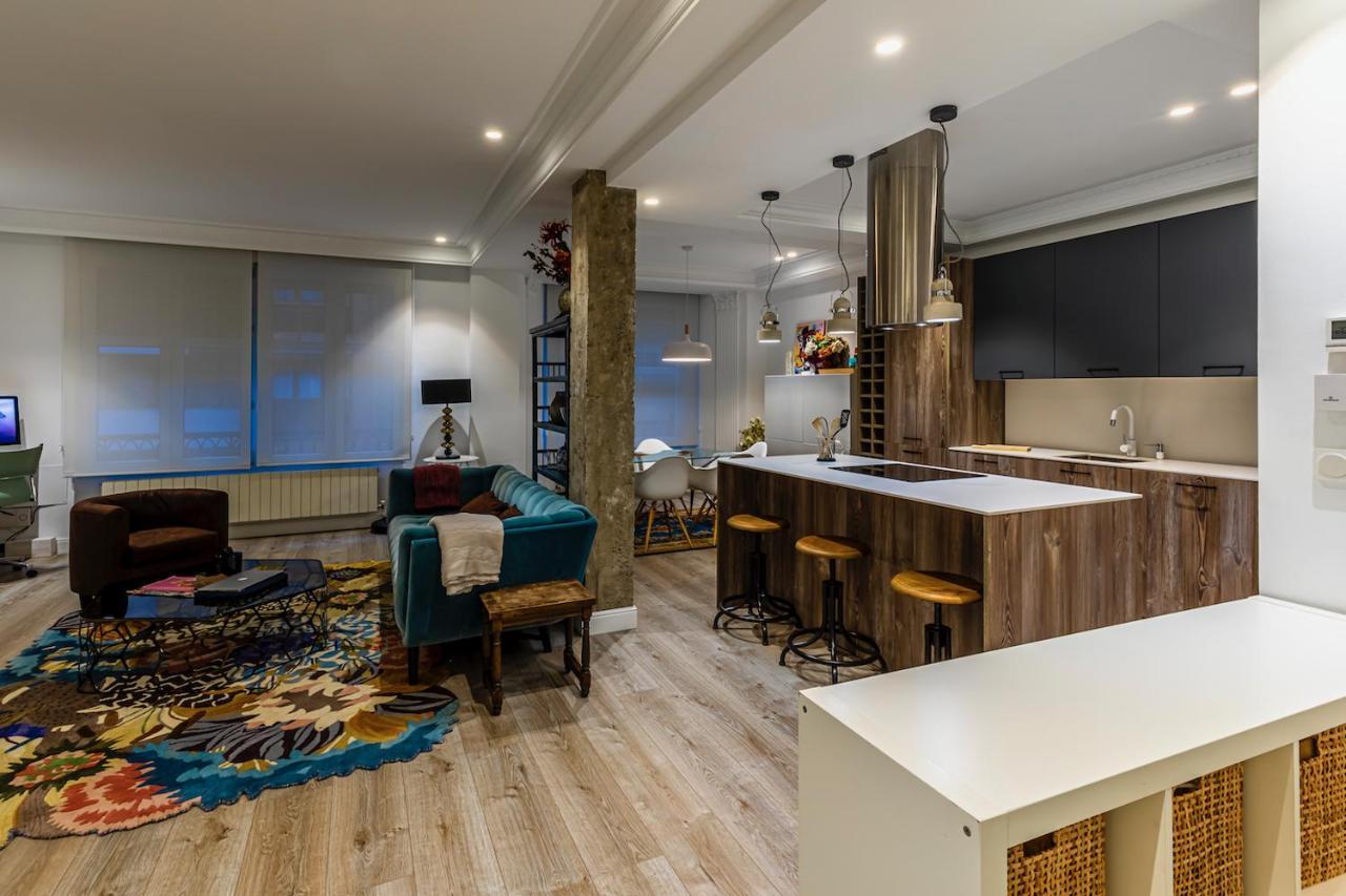 110 M2 Central Apartment In Abando Close To Guggenheim With Parking Bilbao Extérieur photo
