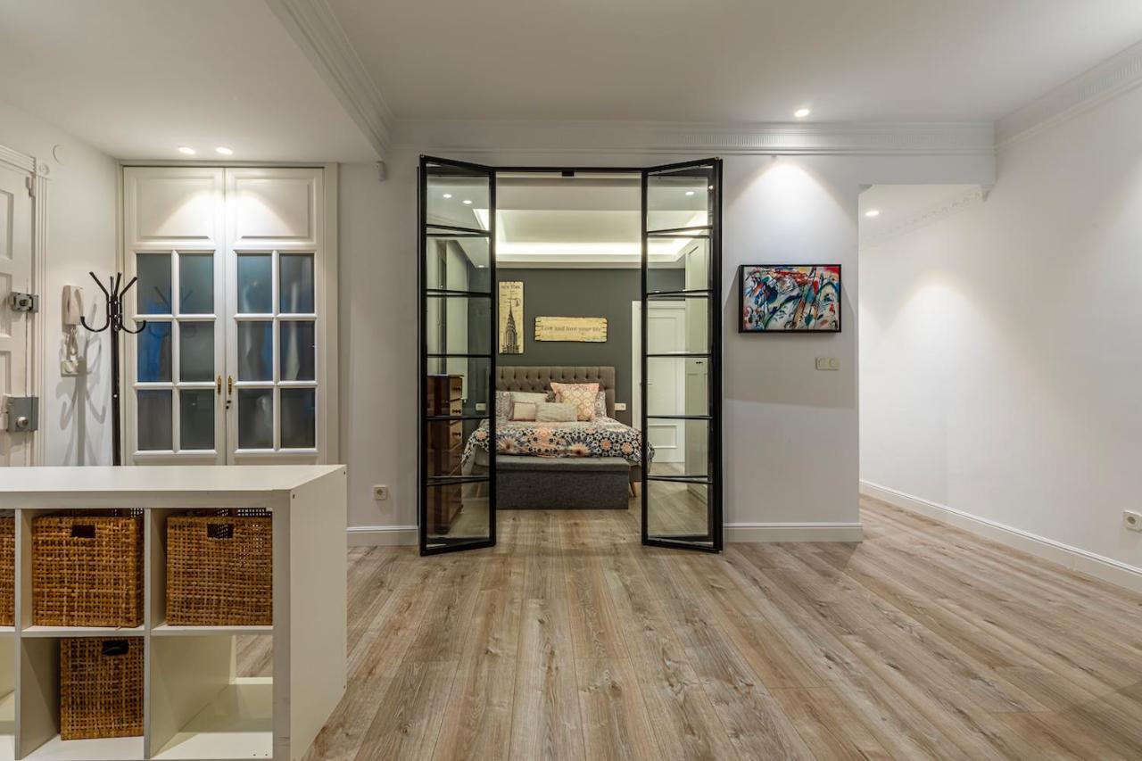 110 M2 Central Apartment In Abando Close To Guggenheim With Parking Bilbao Extérieur photo